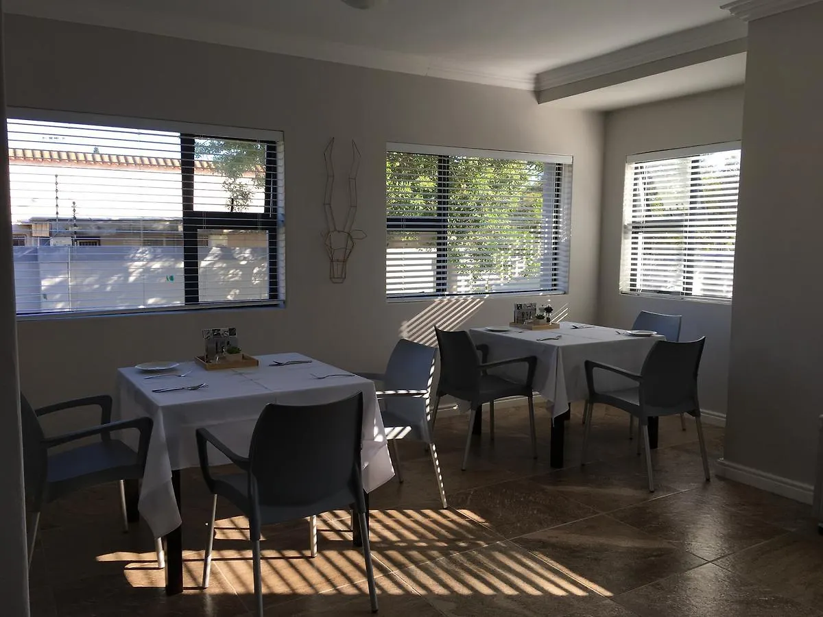 Konukevi Vriesen View Otel Bloubergstrand
