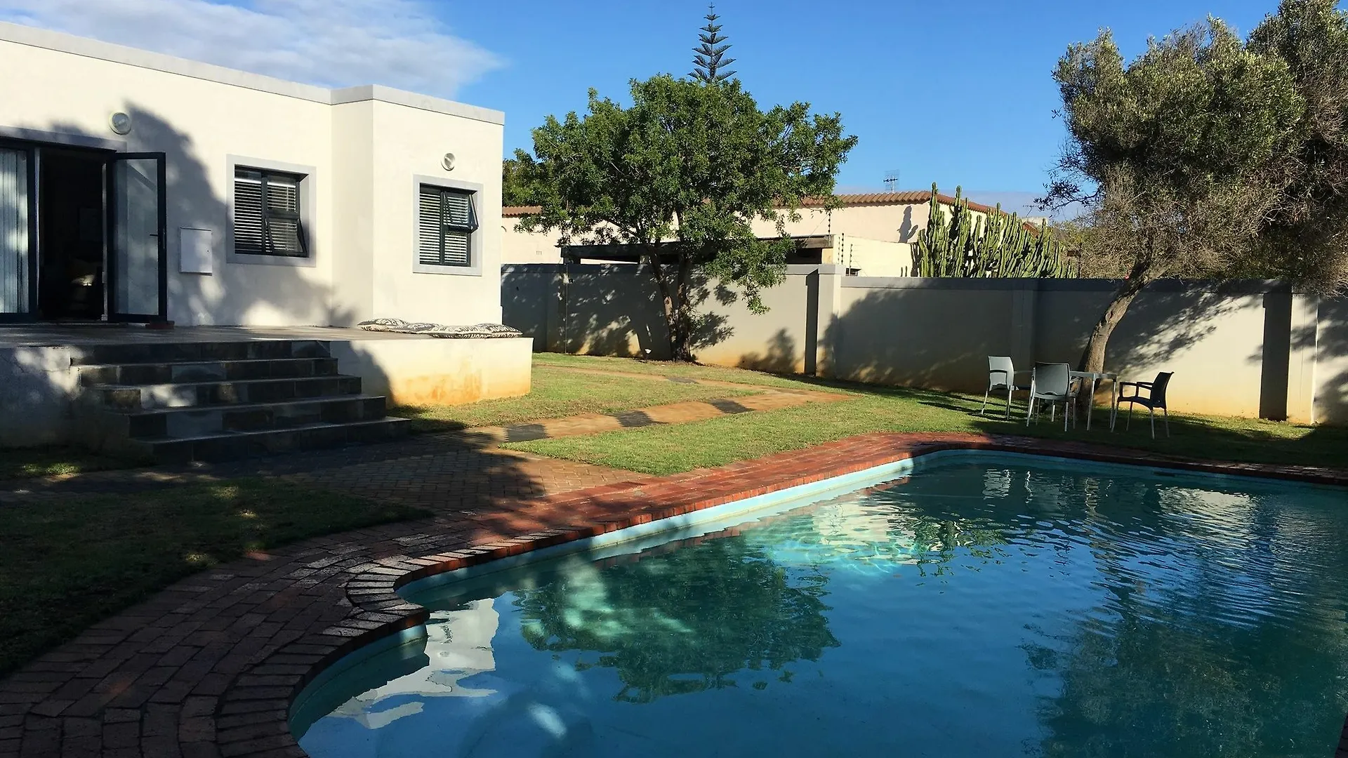 Vriesen View Otel Bloubergstrand